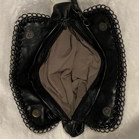 Black clutch- rockabilly, skull, pinstriped. Cute! - Picture 6 of 7